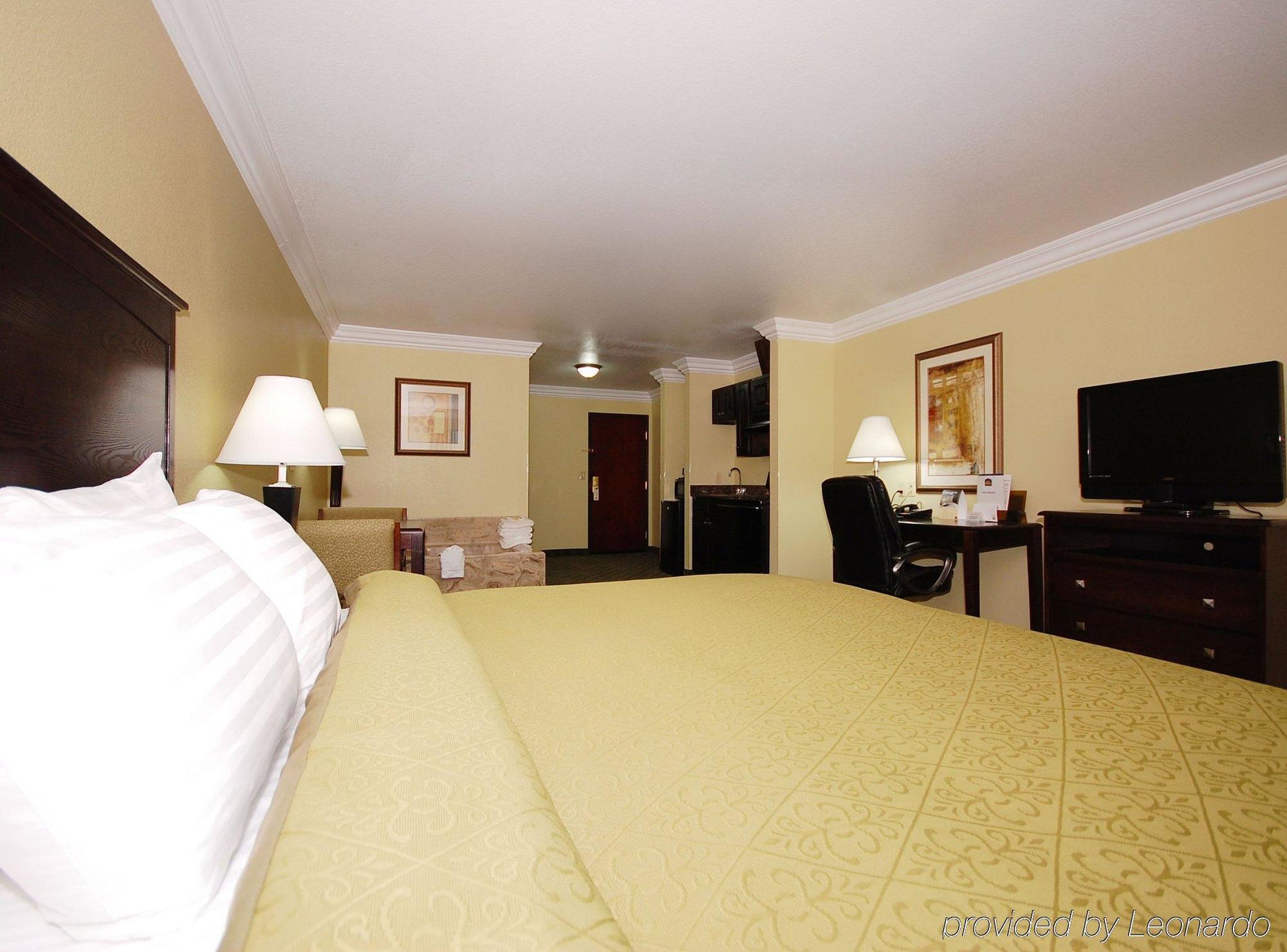 Best Western Cresson Inn Room photo